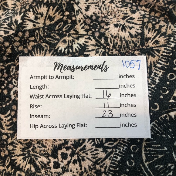 St. John’s Bay Linen Cropped Pant Border Print Patch Pockets - Picture 7 of 7